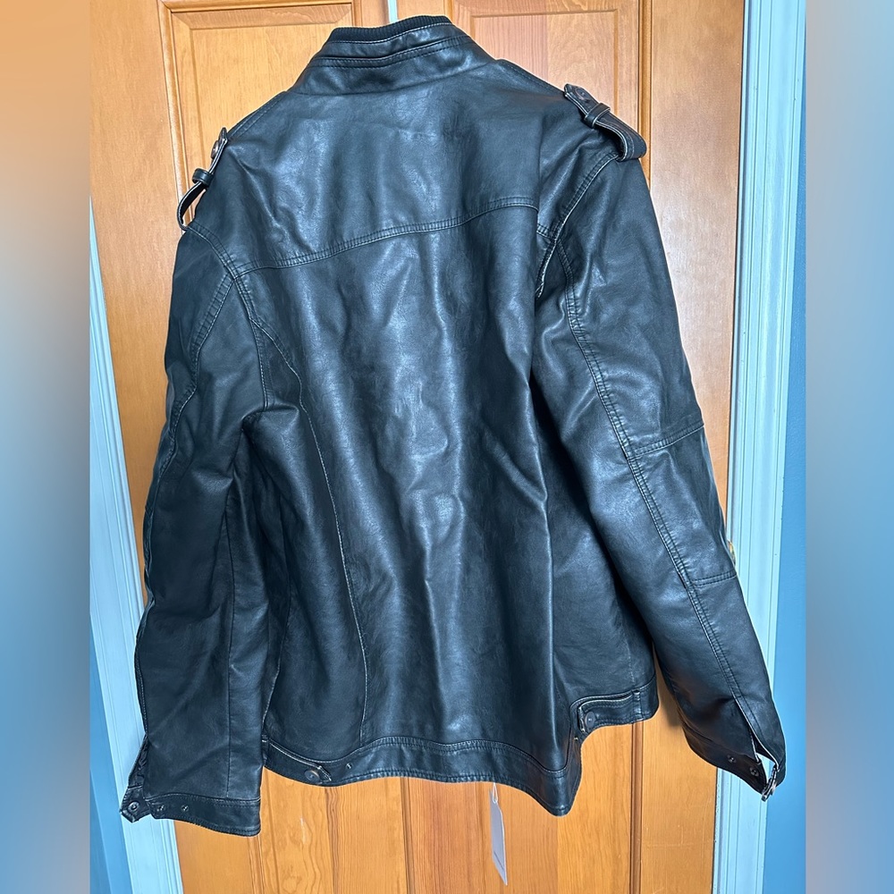 Leather Jacket - Picture 2 of 3